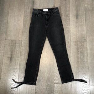 Abercrombie & Fitch Women’s High Rise Super Skinny Ankle  Jeans Size 27/4R
